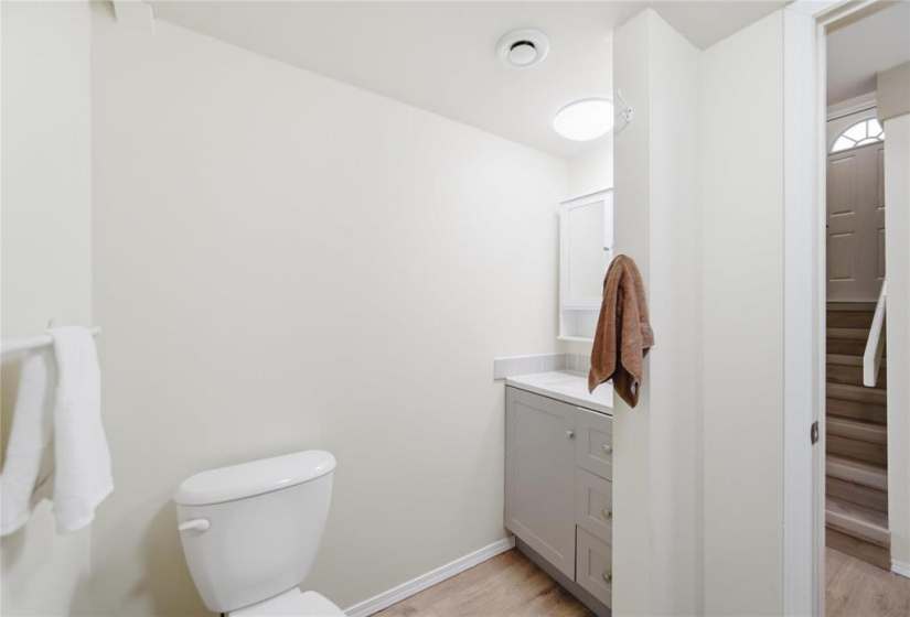 72 Regal, 4 Bedrooms Bedrooms, 13 Rooms Rooms,3 BathroomsBathrooms,Residential,For Sale,Regal