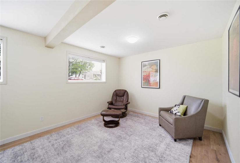 72 Regal, 4 Bedrooms Bedrooms, 13 Rooms Rooms,3 BathroomsBathrooms,Residential,For Sale,Regal
