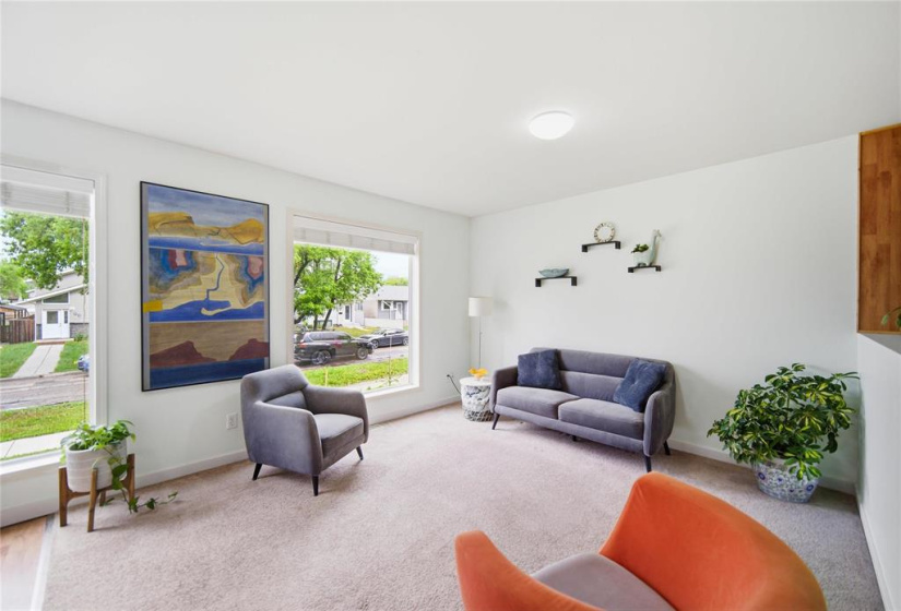 72 Regal, 4 Bedrooms Bedrooms, 13 Rooms Rooms,3 BathroomsBathrooms,Residential,For Sale,Regal