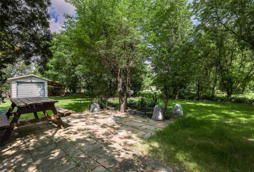 17 KIMBERLY, 4 Bedrooms Bedrooms, 10 Rooms Rooms,2 BathroomsBathrooms,Residential,For Sale,KIMBERLY