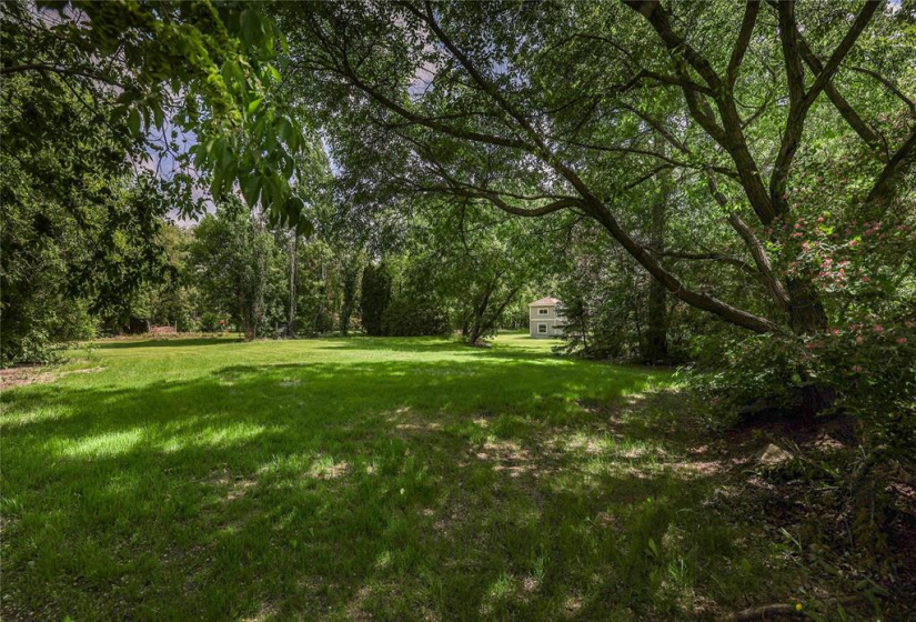 17 KIMBERLY, 4 Bedrooms Bedrooms, 10 Rooms Rooms,2 BathroomsBathrooms,Residential,For Sale,KIMBERLY