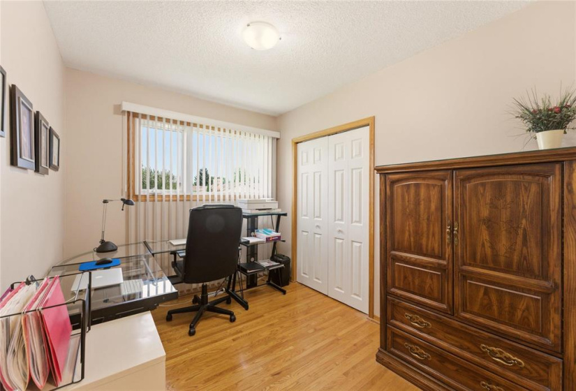 134 Clearwater, 4 Bedrooms Bedrooms, 14 Rooms Rooms,2 BathroomsBathrooms,Residential,For Sale,Clearwater