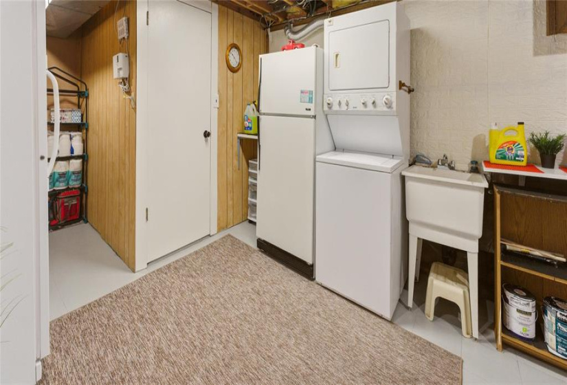 134 Clearwater, 4 Bedrooms Bedrooms, 14 Rooms Rooms,2 BathroomsBathrooms,Residential,For Sale,Clearwater