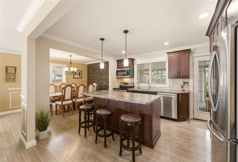 134 Clearwater, 4 Bedrooms Bedrooms, 14 Rooms Rooms,2 BathroomsBathrooms,Residential,For Sale,Clearwater