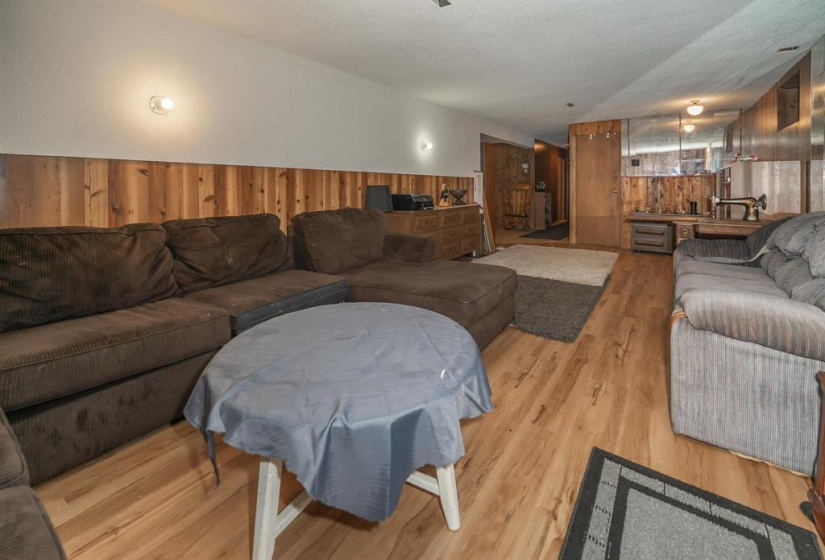 1654 Rothesay, 2 Bedrooms Bedrooms, 9 Rooms Rooms,1 BathroomBathrooms,Residential,For Sale,Rothesay