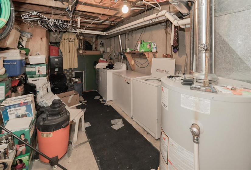 1654 Rothesay, 2 Bedrooms Bedrooms, 9 Rooms Rooms,1 BathroomBathrooms,Residential,For Sale,Rothesay
