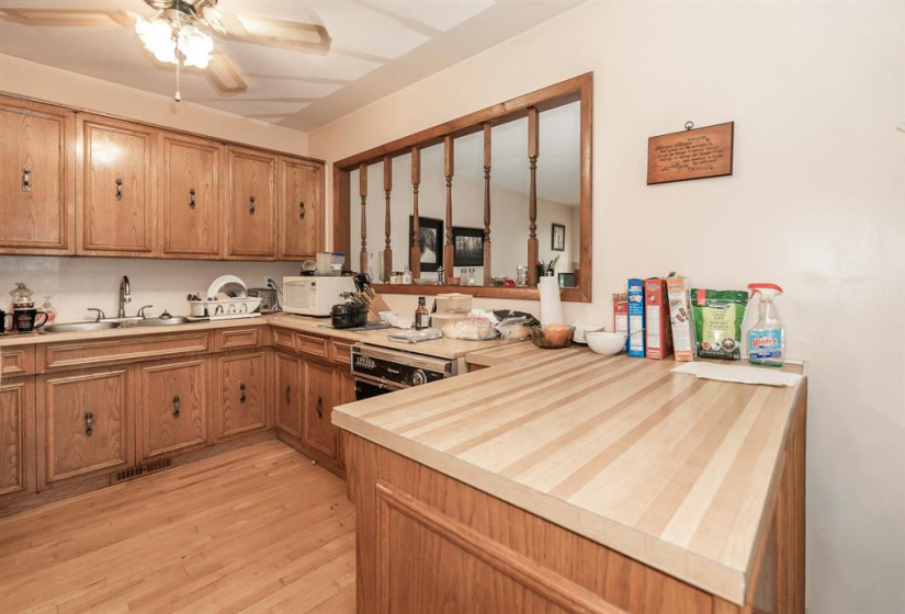 1654 Rothesay, 2 Bedrooms Bedrooms, 9 Rooms Rooms,1 BathroomBathrooms,Residential,For Sale,Rothesay