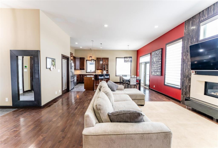 236 Holly, 3 Bedrooms Bedrooms, 12 Rooms Rooms,3 BathroomsBathrooms,Residential,For Sale,Holly