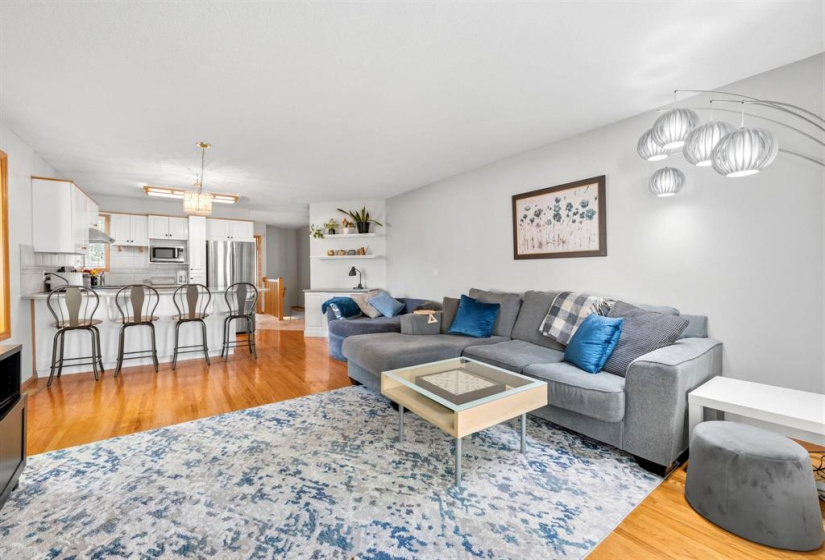 2079 Henderson, 3 Bedrooms Bedrooms, 13 Rooms Rooms,3 BathroomsBathrooms,Condominium,For Sale,Henderson