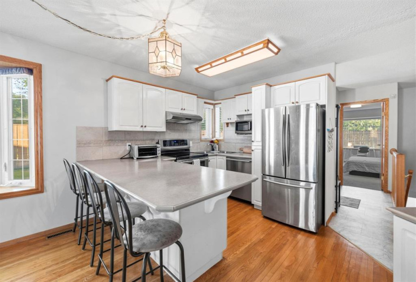 2079 Henderson, 3 Bedrooms Bedrooms, 13 Rooms Rooms,3 BathroomsBathrooms,Condominium,For Sale,Henderson