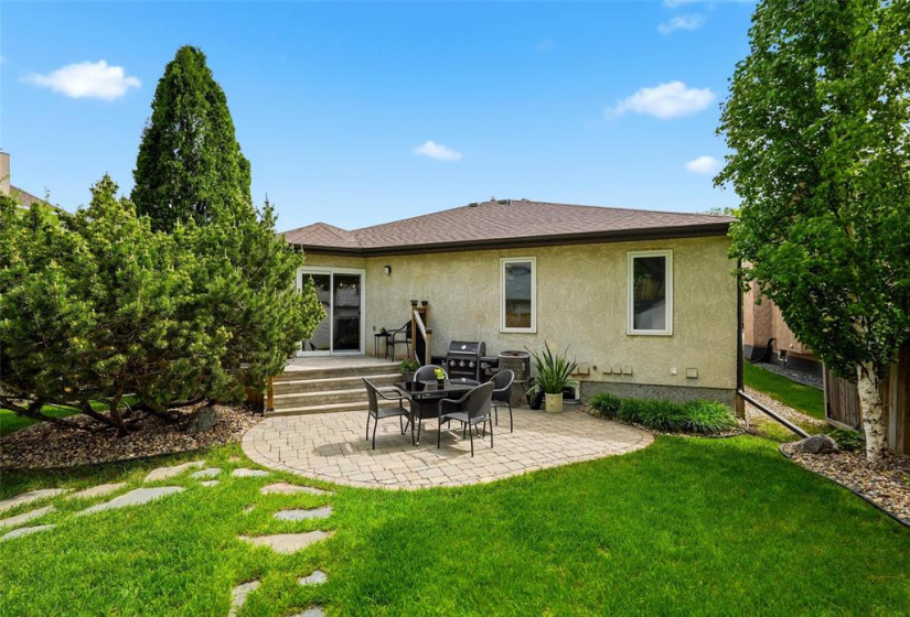 203 Hallfield, 4 Bedrooms Bedrooms, 13 Rooms Rooms,3 BathroomsBathrooms,Residential,For Sale,Hallfield