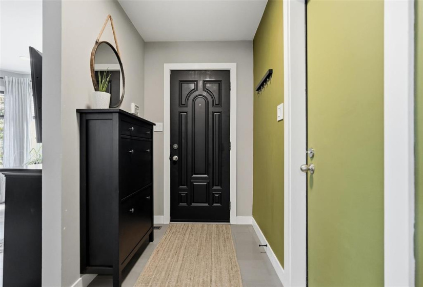 203 Hallfield, 4 Bedrooms Bedrooms, 13 Rooms Rooms,3 BathroomsBathrooms,Residential,For Sale,Hallfield
