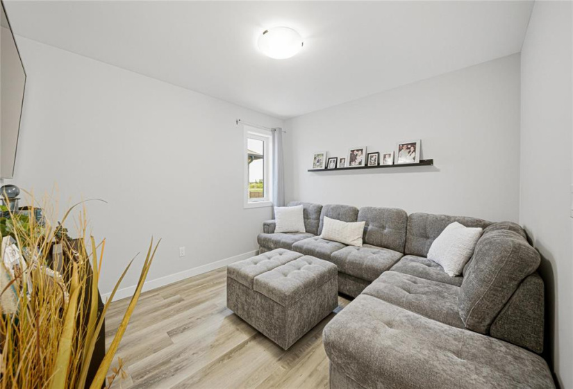 217 Tanager, 3 Bedrooms Bedrooms, 13 Rooms Rooms,2 BathroomsBathrooms,Residential,For Sale,Tanager