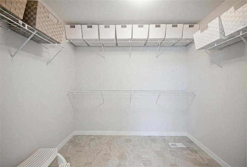 217 Tanager, 3 Bedrooms Bedrooms, 13 Rooms Rooms,2 BathroomsBathrooms,Residential,For Sale,Tanager
