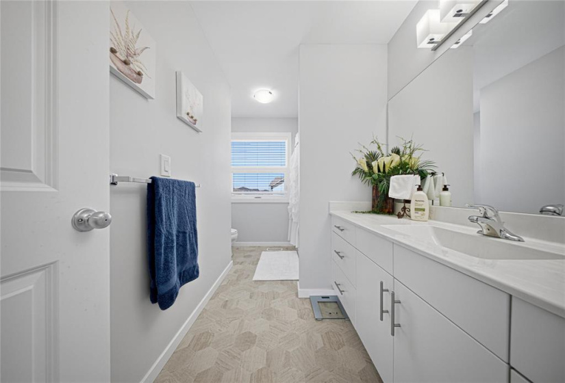217 Tanager, 3 Bedrooms Bedrooms, 13 Rooms Rooms,2 BathroomsBathrooms,Residential,For Sale,Tanager