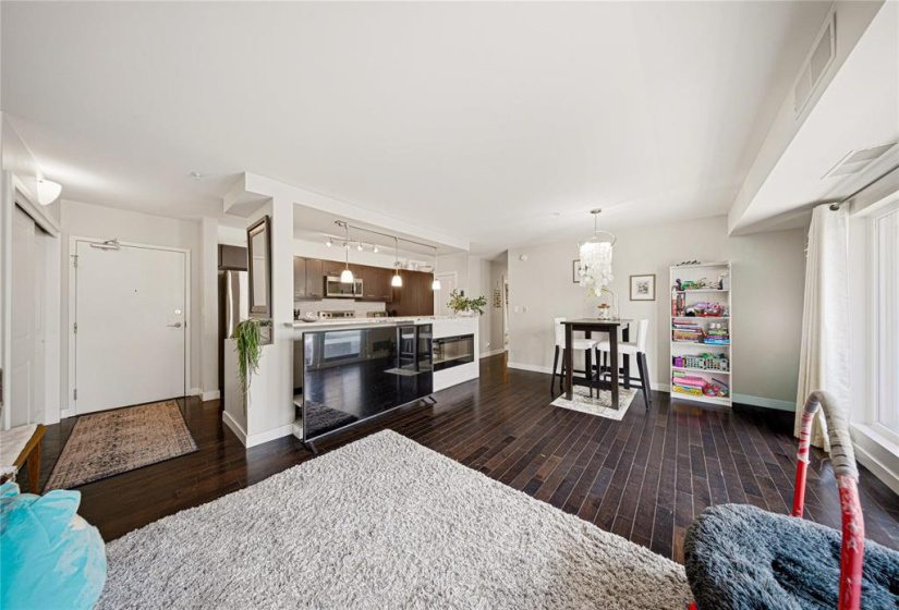10 Linden Ridge, 2 Bedrooms Bedrooms, 8 Rooms Rooms,1 BathroomBathrooms,Condominium,For Sale,Linden Ridge