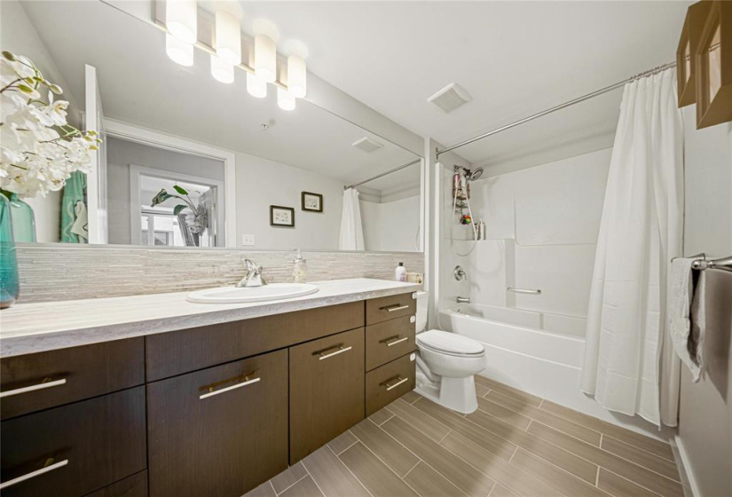 10 Linden Ridge, 2 Bedrooms Bedrooms, 8 Rooms Rooms,1 BathroomBathrooms,Condominium,For Sale,Linden Ridge