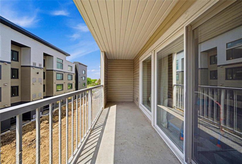 10 Linden Ridge, 2 Bedrooms Bedrooms, 8 Rooms Rooms,1 BathroomBathrooms,Condominium,For Sale,Linden Ridge