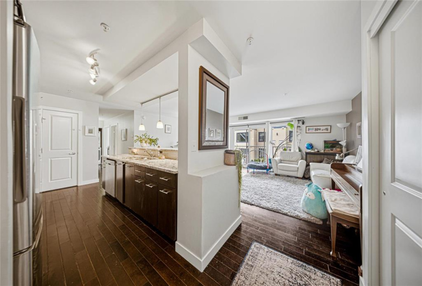 10 Linden Ridge, 2 Bedrooms Bedrooms, 8 Rooms Rooms,1 BathroomBathrooms,Condominium,For Sale,Linden Ridge