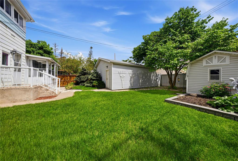 186 Claremont, 4 Bedrooms Bedrooms, 11 Rooms Rooms,1 BathroomBathrooms,Residential,For Sale,Claremont