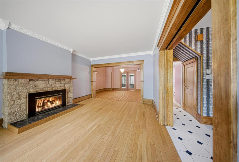 186 Claremont, 4 Bedrooms Bedrooms, 11 Rooms Rooms,1 BathroomBathrooms,Residential,For Sale,Claremont