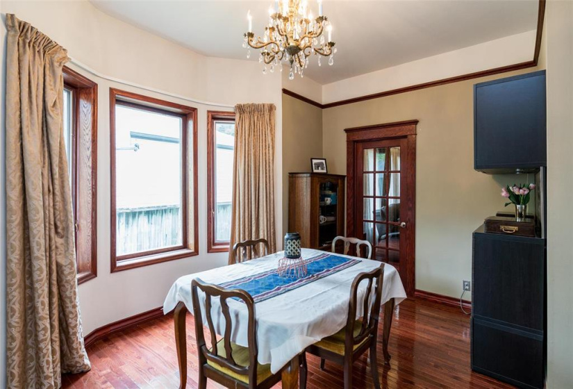 506 Rosedale, 5 Bedrooms Bedrooms, 12 Rooms Rooms,1 BathroomBathrooms,Residential,For Sale,Rosedale