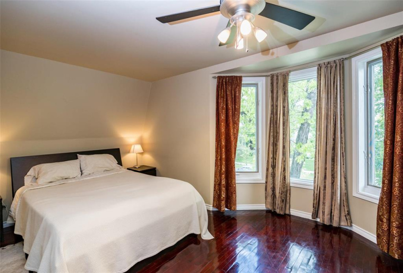 506 Rosedale, 5 Bedrooms Bedrooms, 12 Rooms Rooms,1 BathroomBathrooms,Residential,For Sale,Rosedale