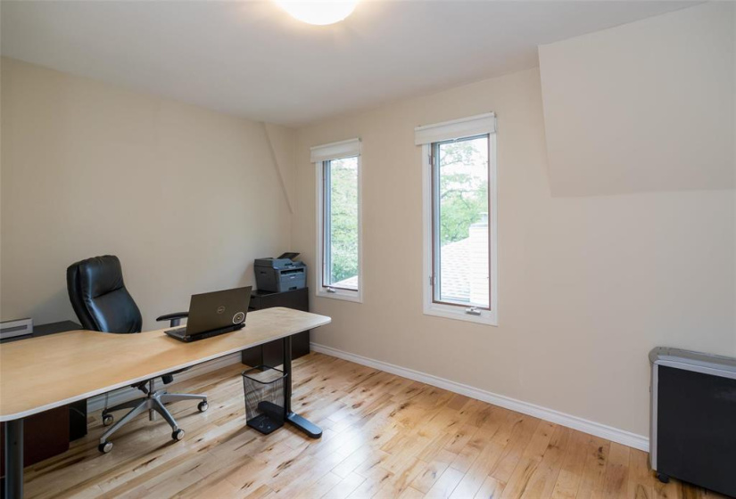 506 Rosedale, 5 Bedrooms Bedrooms, 12 Rooms Rooms,1 BathroomBathrooms,Residential,For Sale,Rosedale