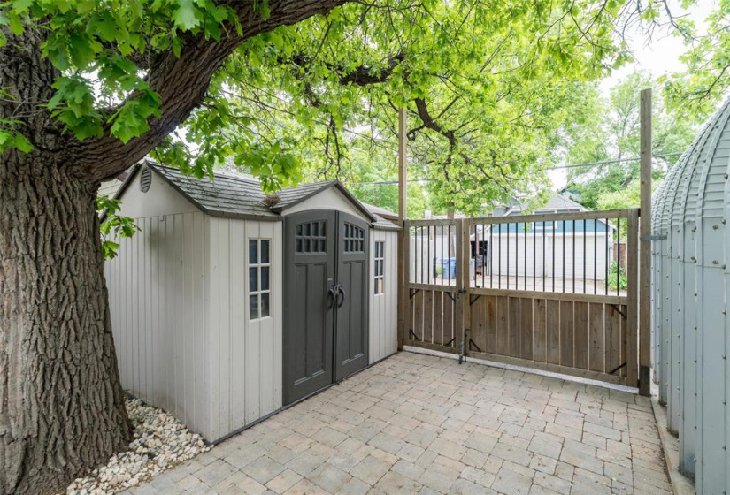 506 Rosedale, 5 Bedrooms Bedrooms, 12 Rooms Rooms,1 BathroomBathrooms,Residential,For Sale,Rosedale