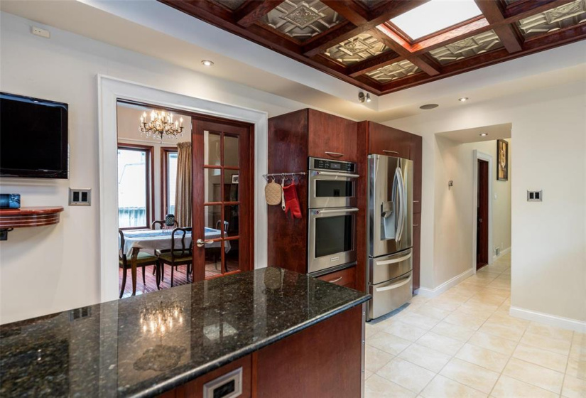 506 Rosedale, 5 Bedrooms Bedrooms, 12 Rooms Rooms,1 BathroomBathrooms,Residential,For Sale,Rosedale