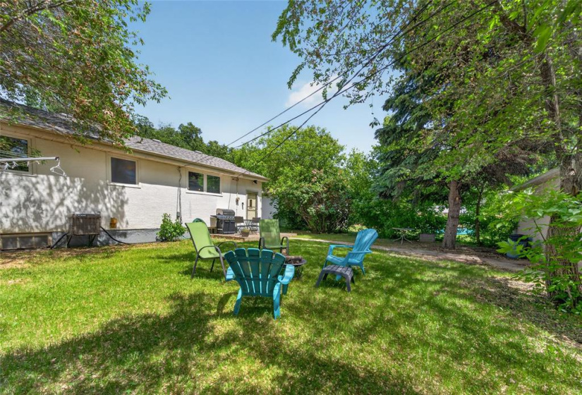 4 Bernier, 3 Bedrooms Bedrooms, 8 Rooms Rooms,1 BathroomBathrooms,Residential,For Sale,Bernier