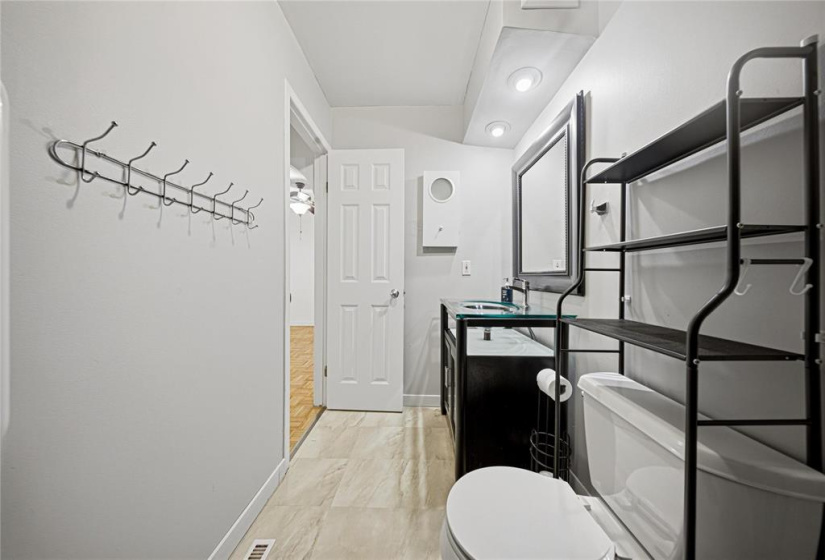 265 Marjorie, 2 Bedrooms Bedrooms, 6 Rooms Rooms,1 BathroomBathrooms,Residential,For Sale,Marjorie