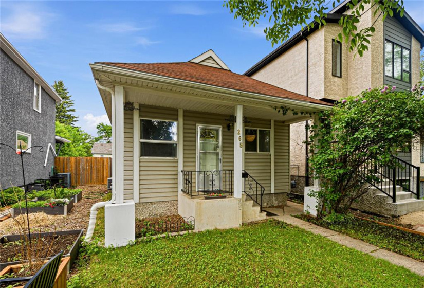 265 Marjorie, 2 Bedrooms Bedrooms, 6 Rooms Rooms,1 BathroomBathrooms,Residential,For Sale,Marjorie