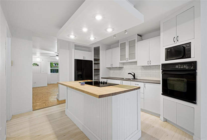 265 Marjorie, 2 Bedrooms Bedrooms, 6 Rooms Rooms,1 BathroomBathrooms,Residential,For Sale,Marjorie