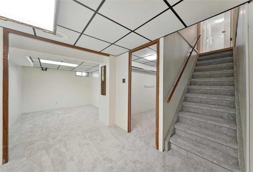6 Connor, 4 Bedrooms Bedrooms, 16 Rooms Rooms,3 BathroomsBathrooms,Residential,For Sale,Connor
