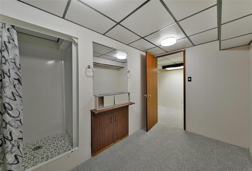 6 Connor, 4 Bedrooms Bedrooms, 16 Rooms Rooms,3 BathroomsBathrooms,Residential,For Sale,Connor