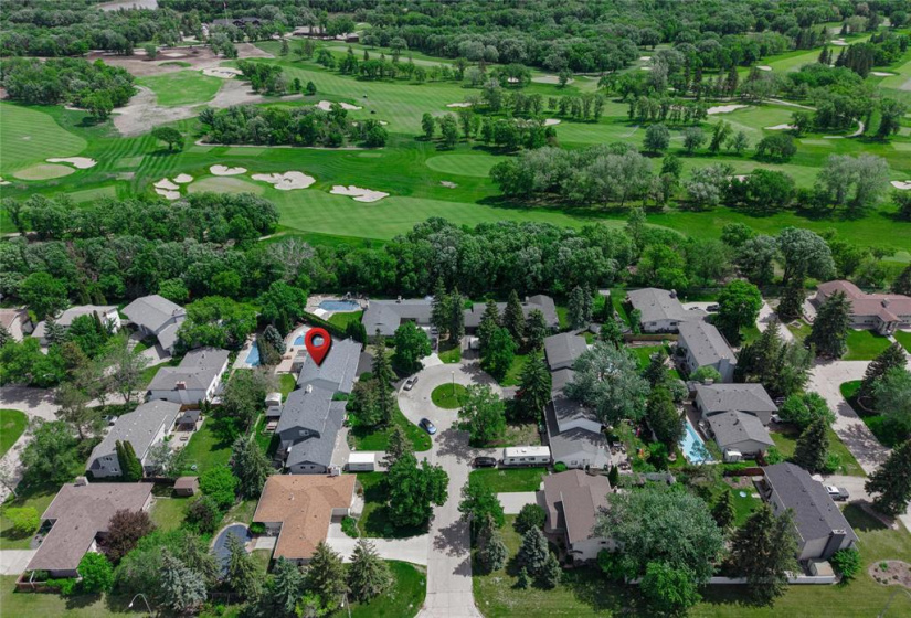 6 Connor, 4 Bedrooms Bedrooms, 16 Rooms Rooms,3 BathroomsBathrooms,Residential,For Sale,Connor
