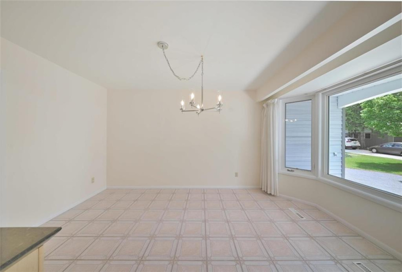 6 Connor, 4 Bedrooms Bedrooms, 16 Rooms Rooms,3 BathroomsBathrooms,Residential,For Sale,Connor