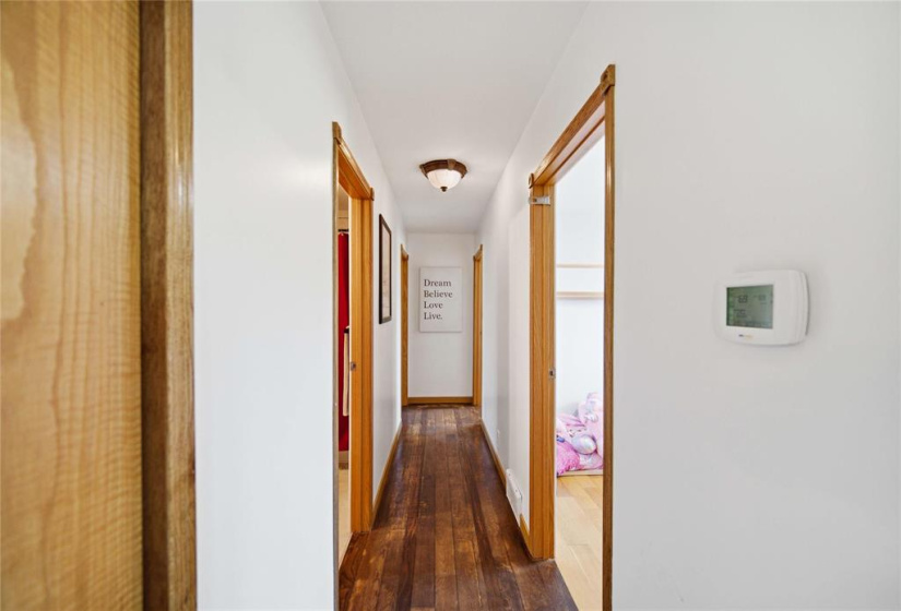 10098 74NW, 4 Bedrooms Bedrooms, 11 Rooms Rooms,2 BathroomsBathrooms,Residential,For Sale,74NW