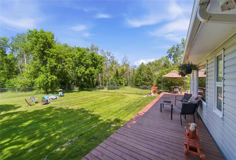 10098 74NW, 4 Bedrooms Bedrooms, 11 Rooms Rooms,2 BathroomsBathrooms,Residential,For Sale,74NW