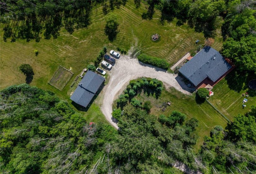 10098 74NW, 4 Bedrooms Bedrooms, 11 Rooms Rooms,2 BathroomsBathrooms,Residential,For Sale,74NW