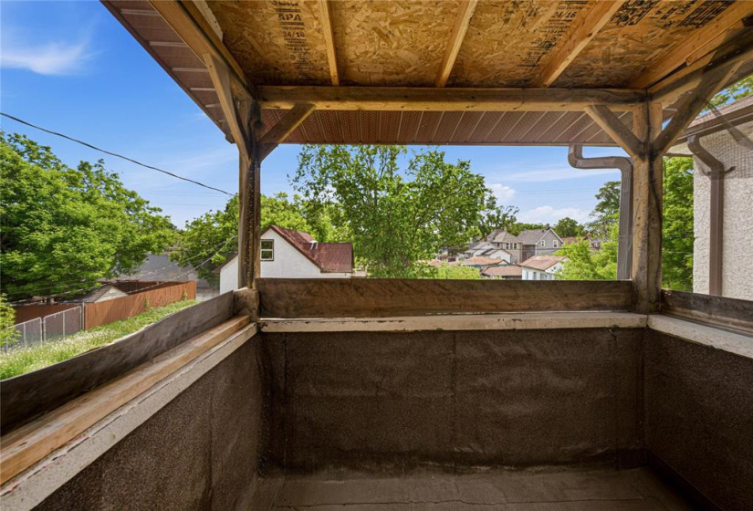 426 Redwood, 3 Bedrooms Bedrooms, 8 Rooms Rooms,1 BathroomBathrooms,Residential,For Sale,Redwood