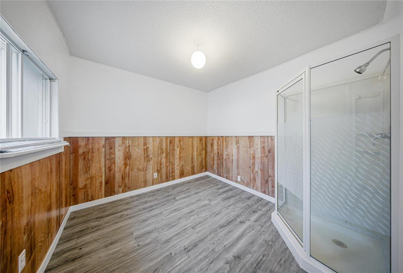 605 Agnes, 4 Bedrooms Bedrooms, 11 Rooms Rooms,2 BathroomsBathrooms,Residential,For Sale,Agnes