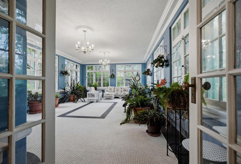 12 Kingsway, 8 Bedrooms Bedrooms, 41 Rooms Rooms,5 BathroomsBathrooms,Residential,For Sale,Kingsway