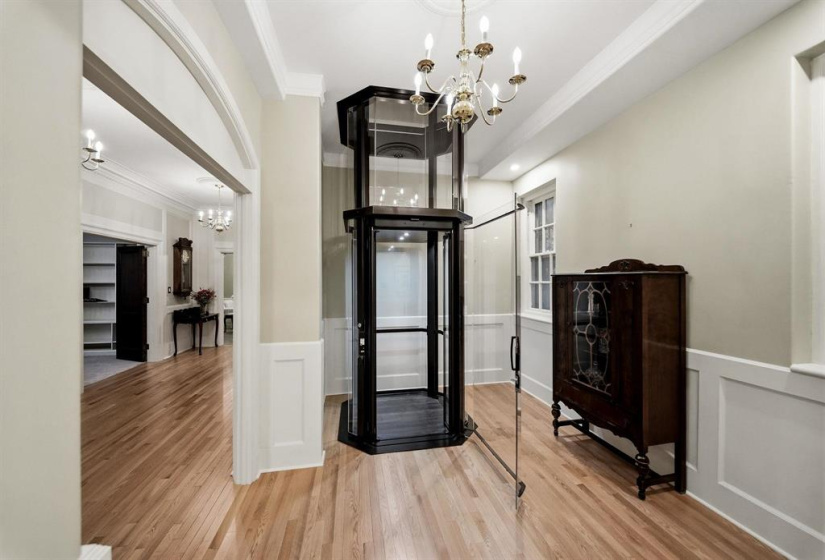 12 Kingsway, 8 Bedrooms Bedrooms, 41 Rooms Rooms,5 BathroomsBathrooms,Residential,For Sale,Kingsway