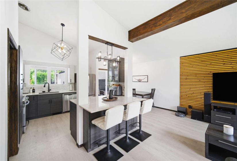 457 Speers, 3 Bedrooms Bedrooms, 9 Rooms Rooms,1 BathroomBathrooms,Residential,For Sale,Speers