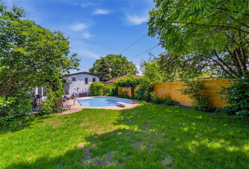 457 Speers, 3 Bedrooms Bedrooms, 9 Rooms Rooms,1 BathroomBathrooms,Residential,For Sale,Speers