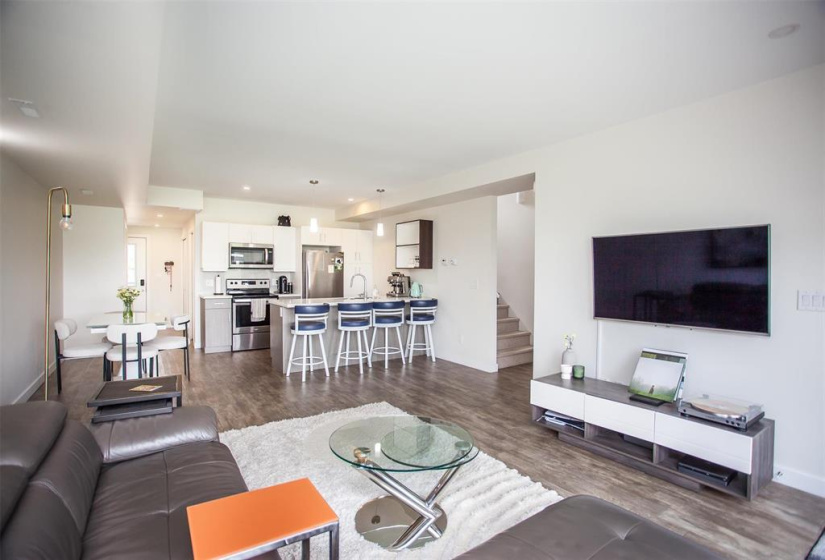 865 Rathgar, 2 Bedrooms Bedrooms, 10 Rooms Rooms,2 BathroomsBathrooms,Condominium,For Sale,Rathgar