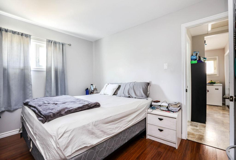 626 Chalmers, 2 Bedrooms Bedrooms, 6 Rooms Rooms,1 BathroomBathrooms,Residential,For Sale,Chalmers
