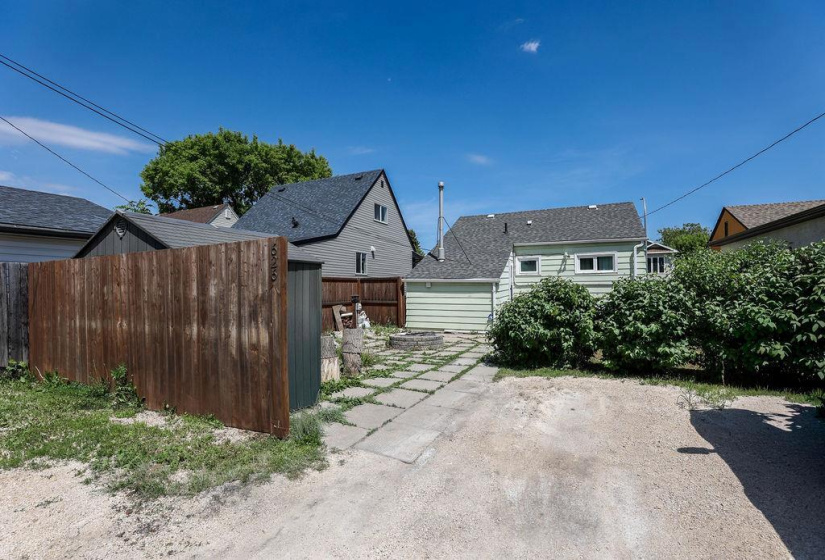 626 Chalmers, 2 Bedrooms Bedrooms, 6 Rooms Rooms,1 BathroomBathrooms,Residential,For Sale,Chalmers